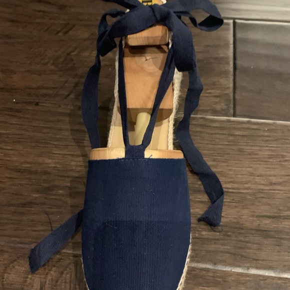 Navy Diego Espadrilles - Picture 2 of 6